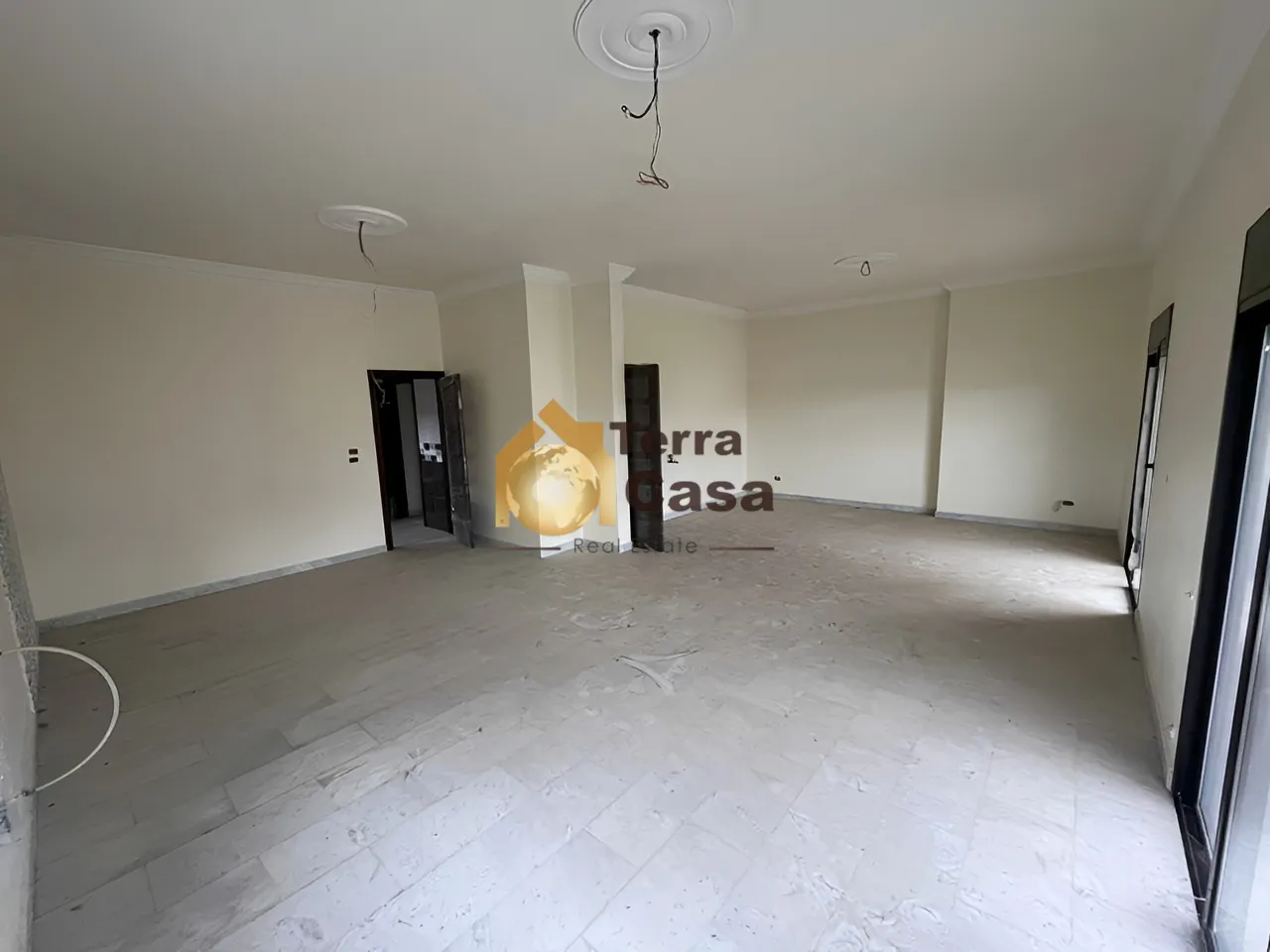 Apartment for Sale in Ain el Ghossein