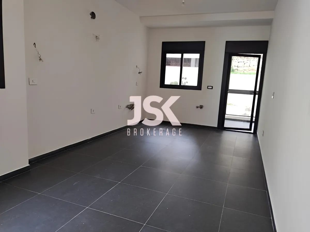 Duplex for Sale in Haret Sakher, Lebanon