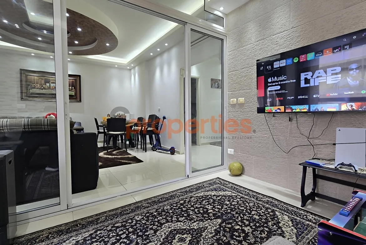 Apartment for Sale in Ain El Remmaneh - 2 bed, 2 bath