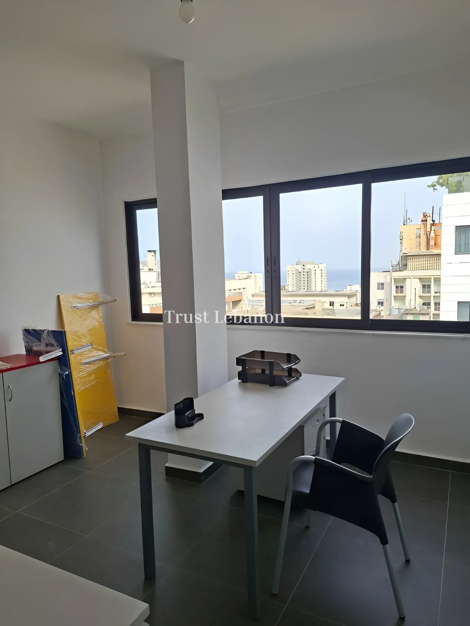 Office for rent in Beirut, Hamra