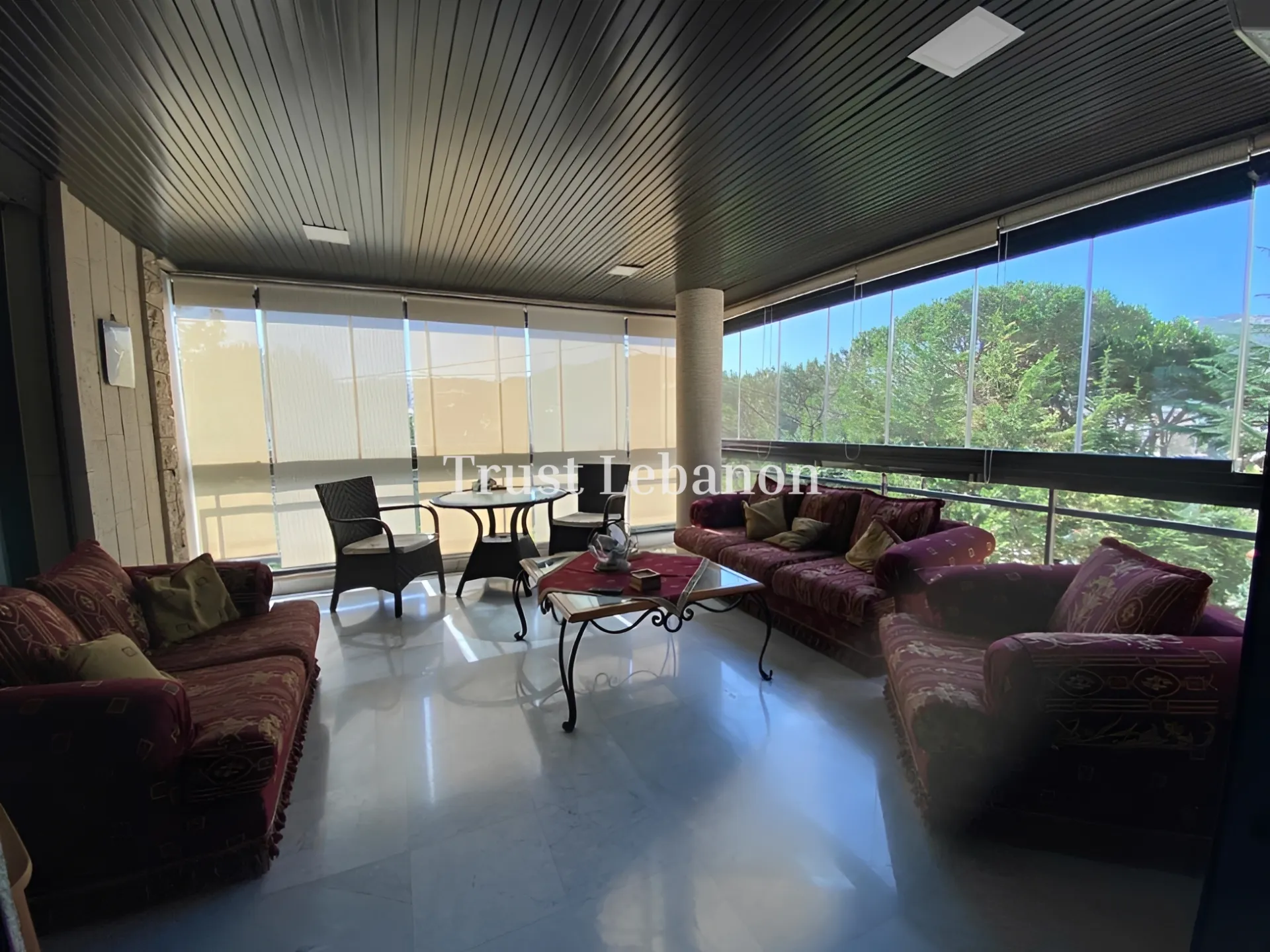 Apartment for rent in Baabdat
