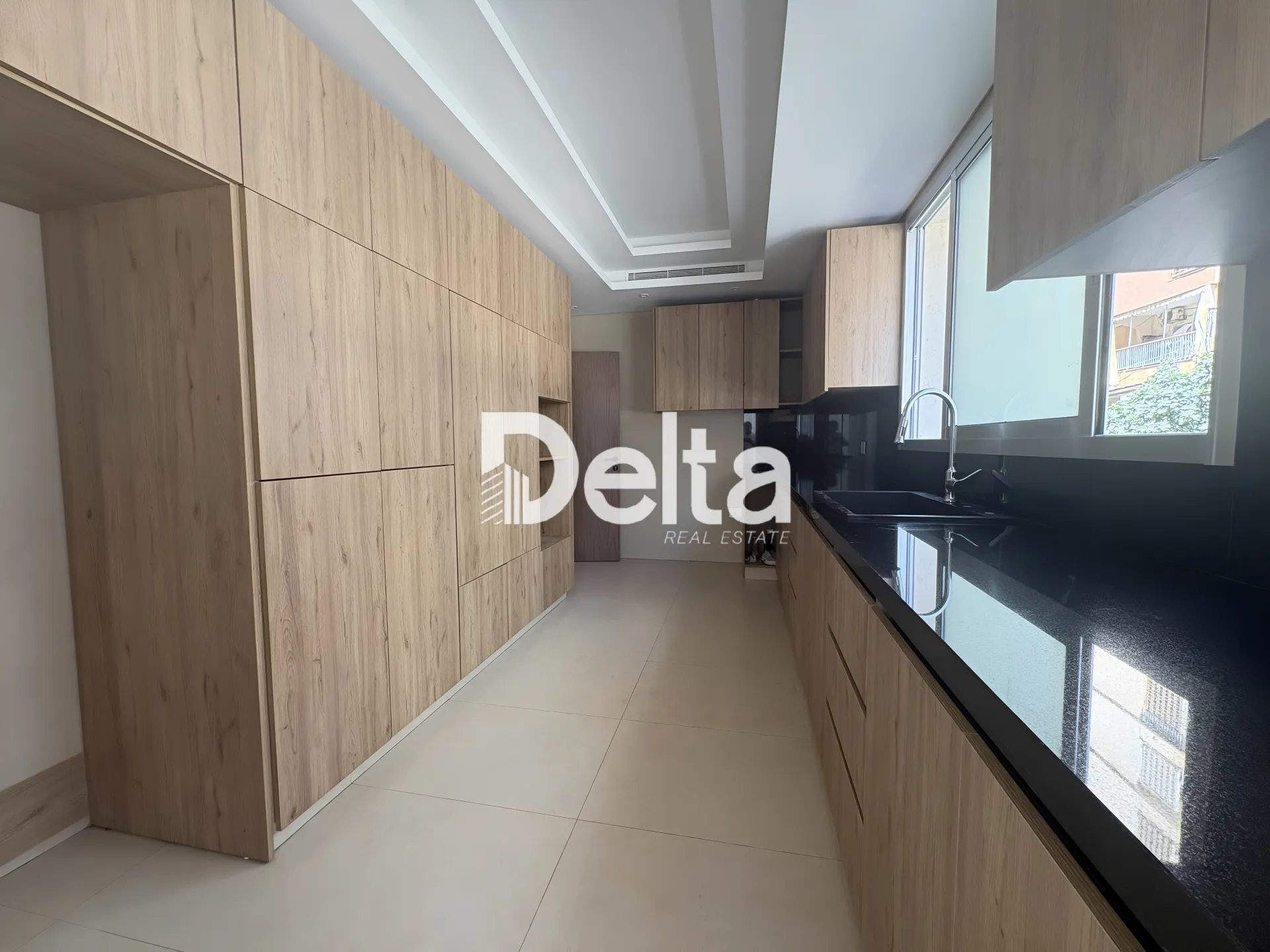 Apartment for sale in Sakiet el janzeer, beirut, lebanon