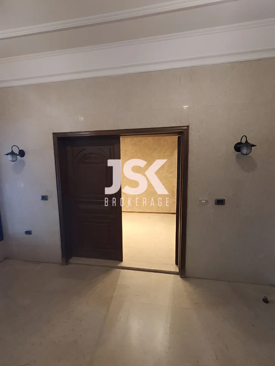 Office for sale in Mansourieh