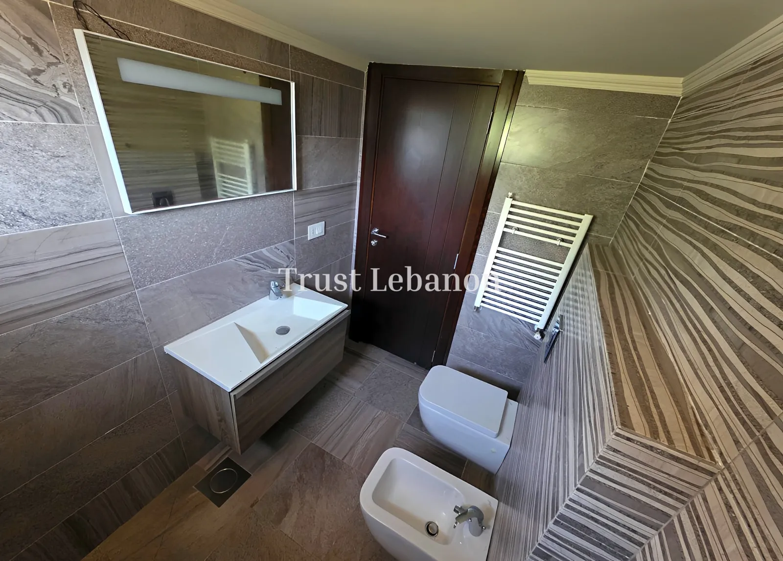 Apartment for rent in Kfar Hbab, Lebanon