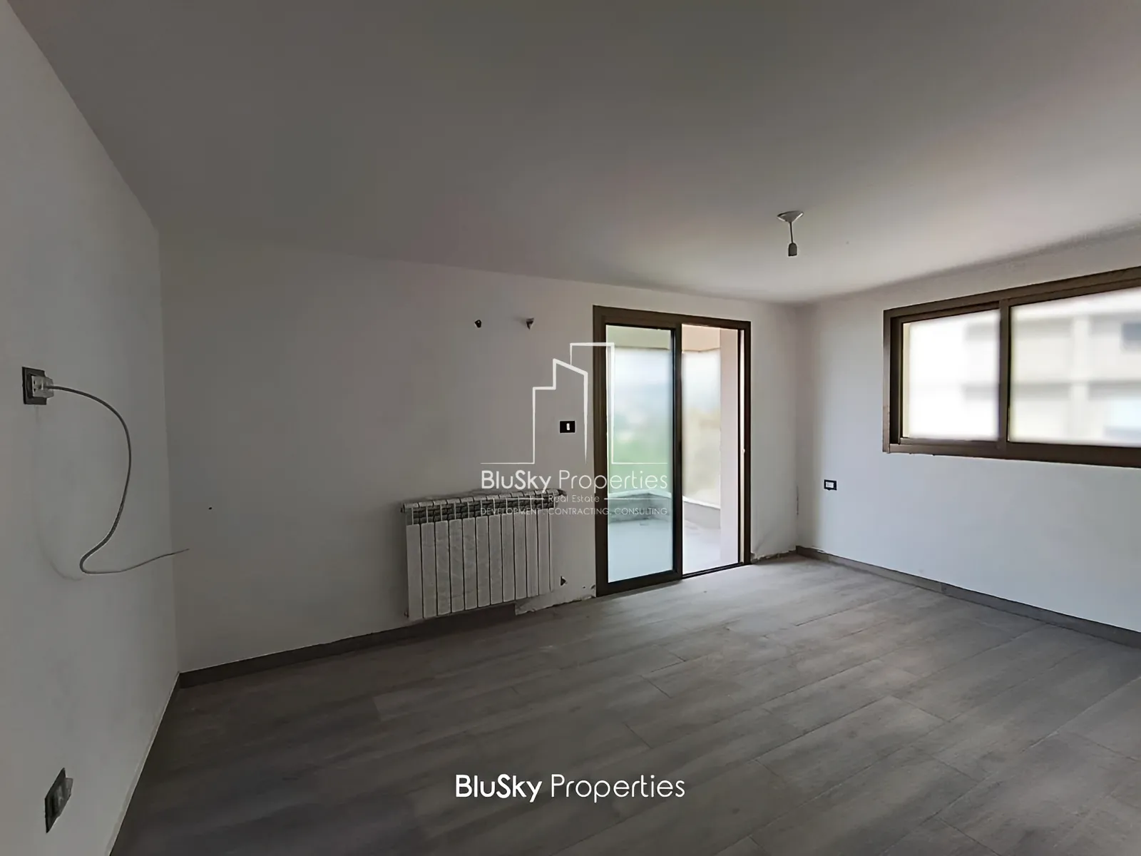 Apartment for Sale in Fatka - 4 bed, 5 bath