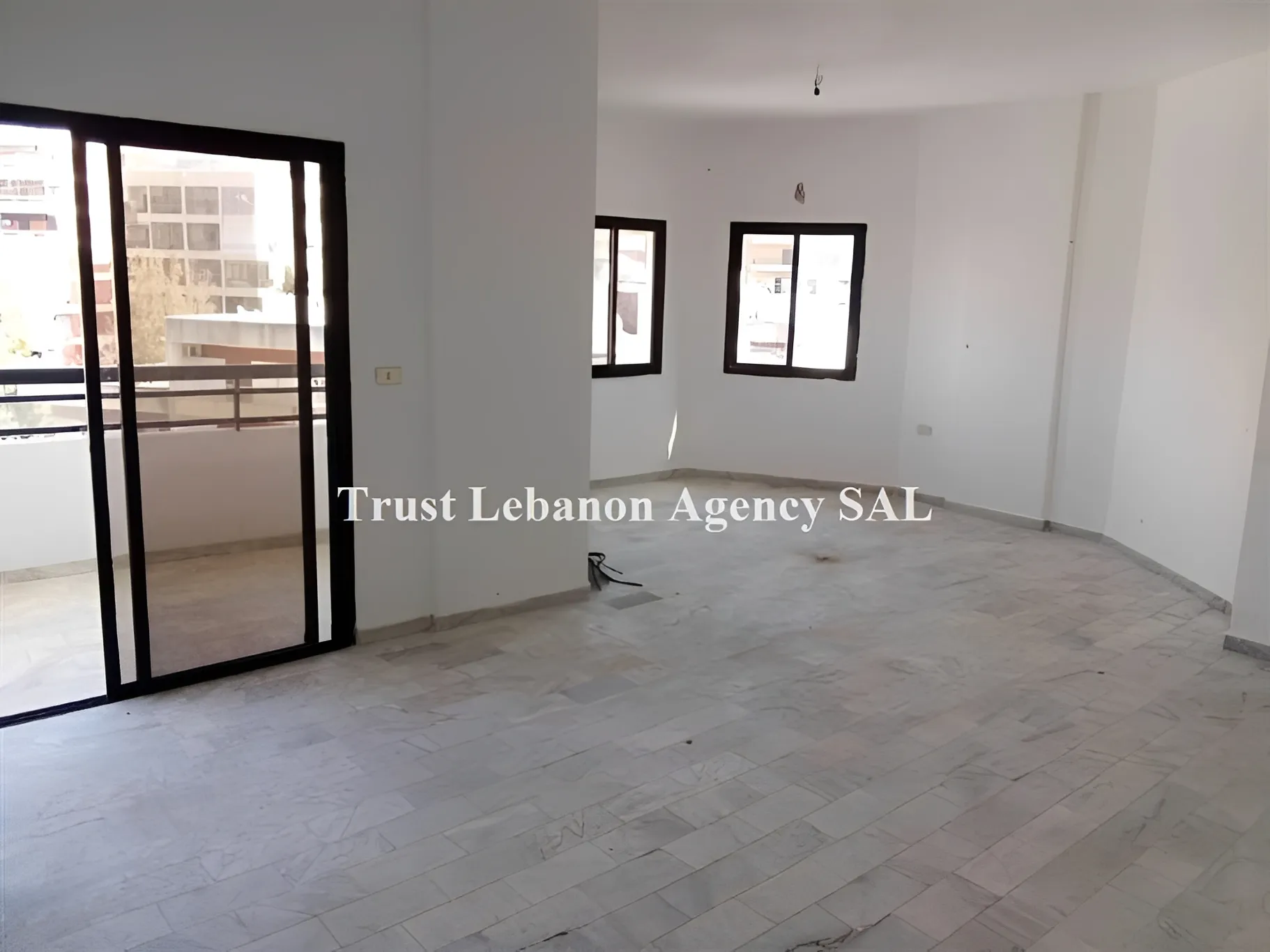 Apartment for Sale in Aramoun Alay