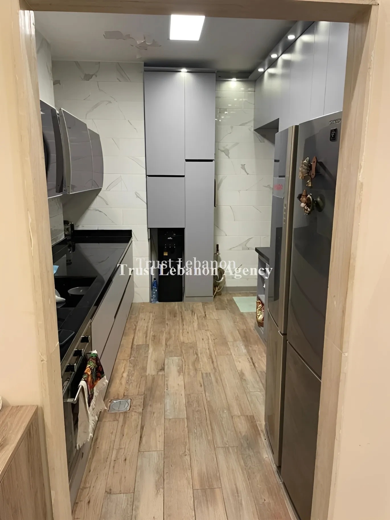 Apartment for sale in Mazraa, Bayrut, Lebanon