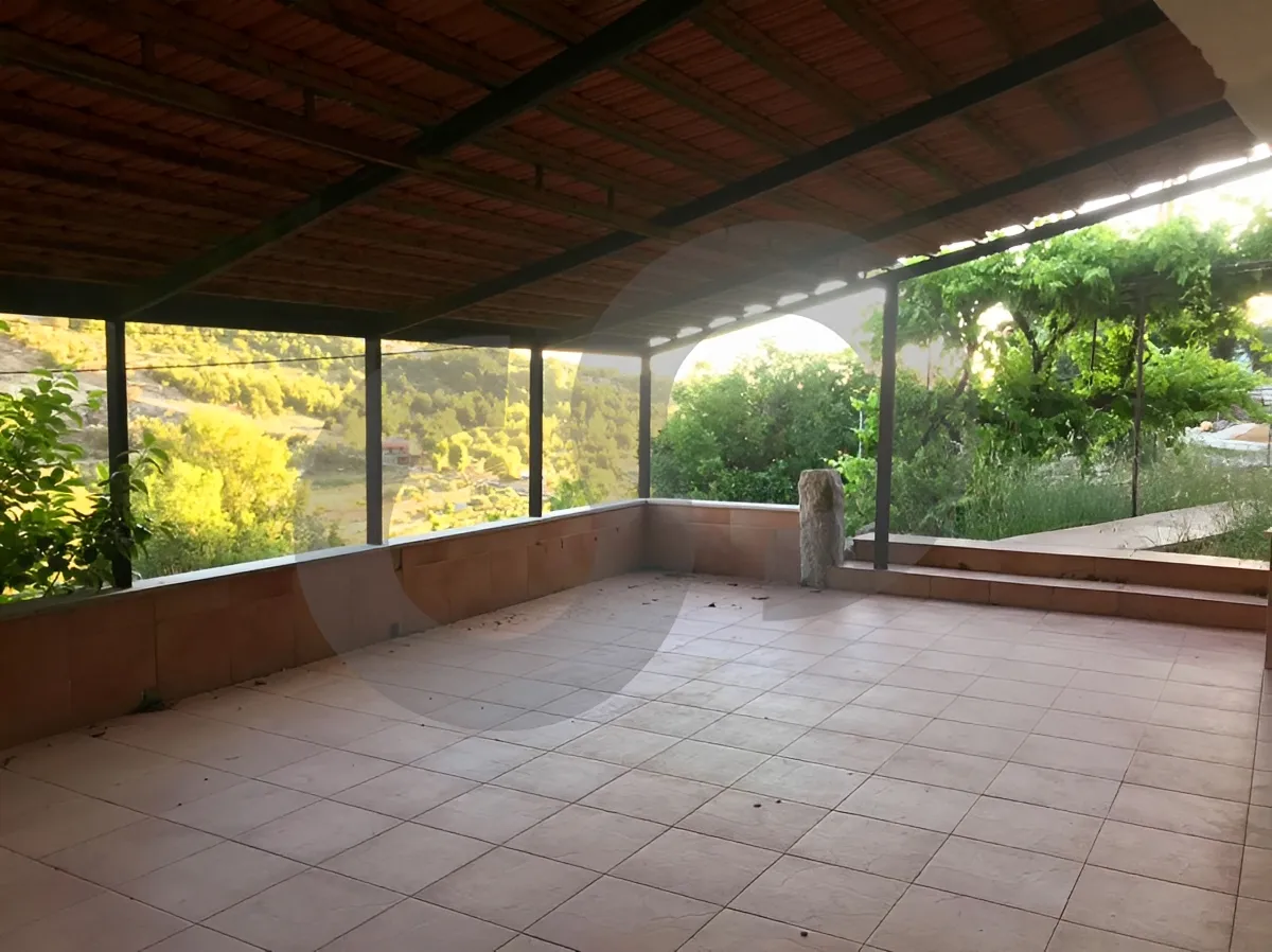 Apartment for Sale in Mechmech, Lebanon
