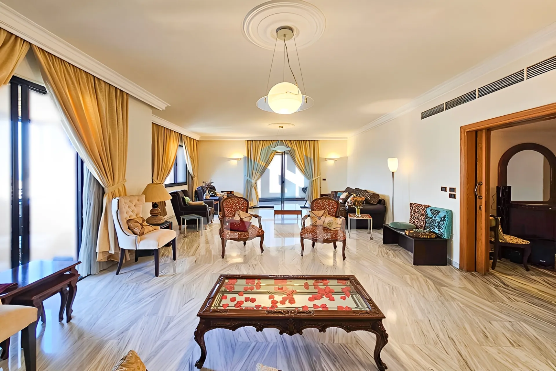 Apartment for rent in Sanayeh, Beirut, Lebanon