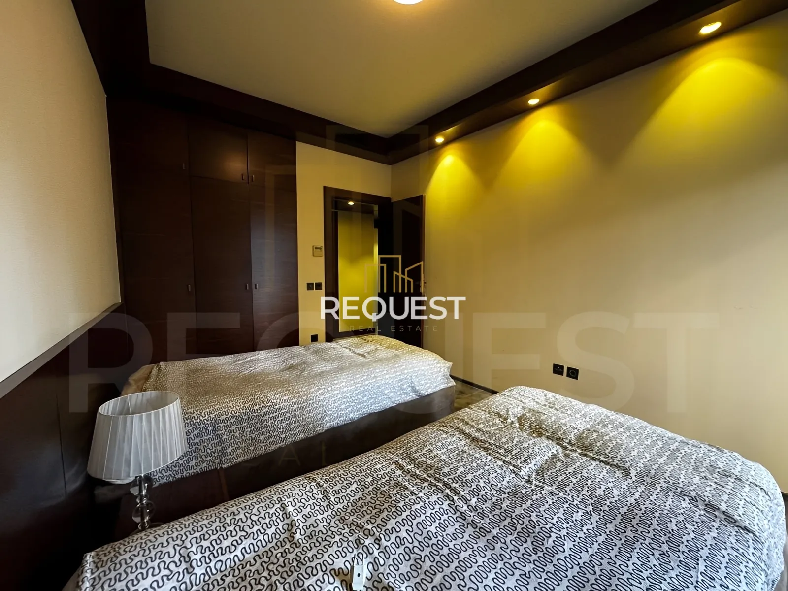 Apartment for rent in Ain El Mraiseh