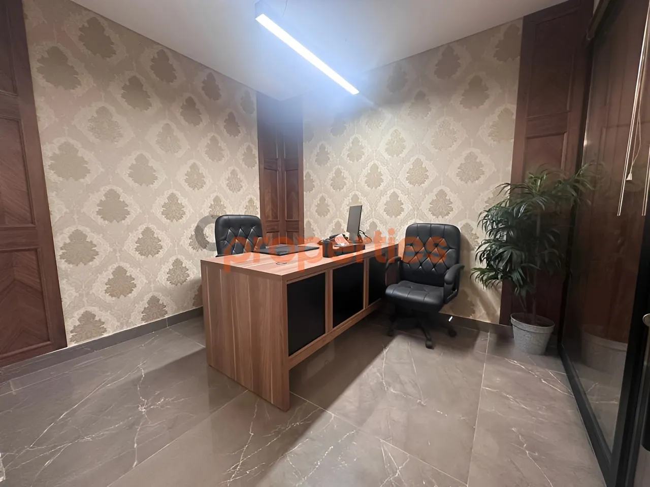 Office for Rent in Jnah
