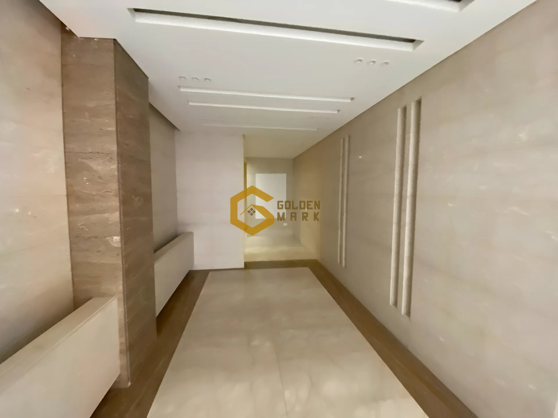 Apartment for Sale in Haret Sakher - 4 bed, 4 bath