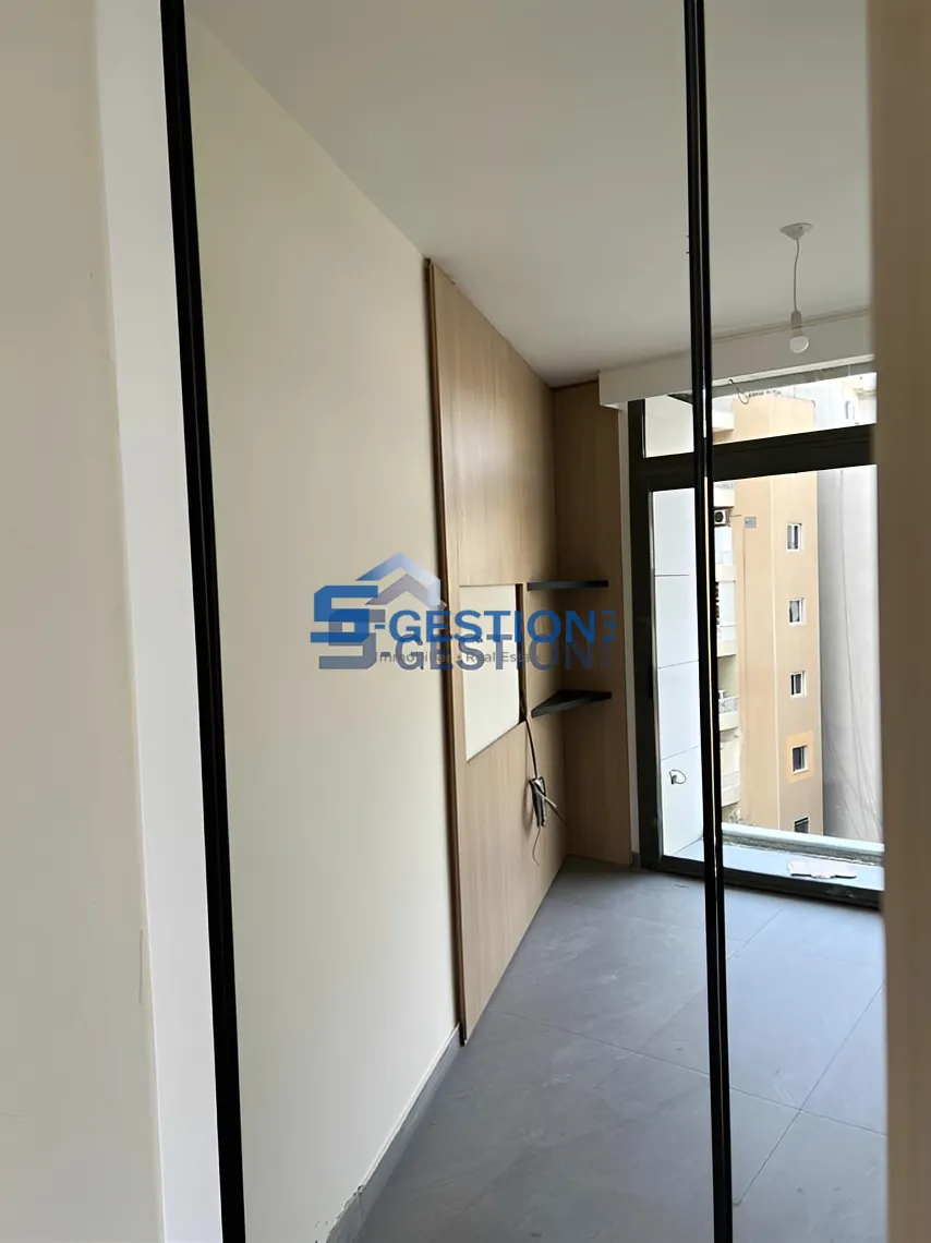 Apartment for Sale in Achrafieh - 2 bed, 2 bath