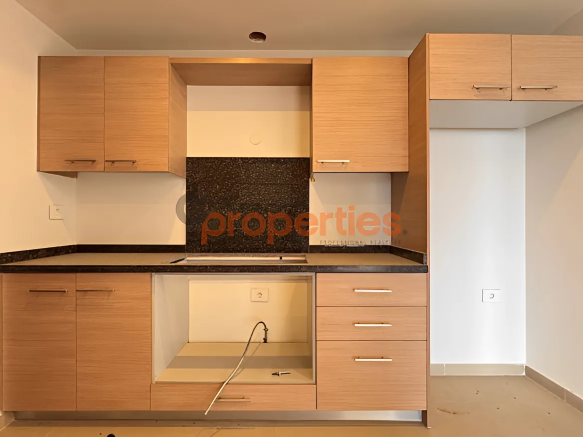 Apartment for Sale in Beit Misk