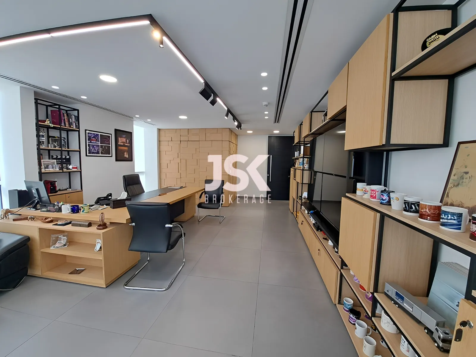 Office for Rent in Sin El Fil