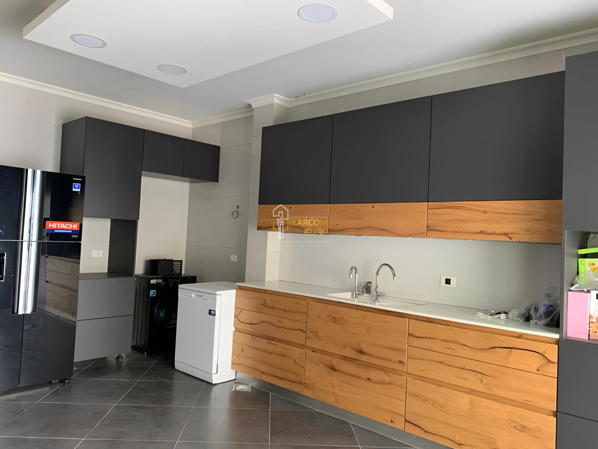 Apartment for Sale in Aaoukar, Lebanon