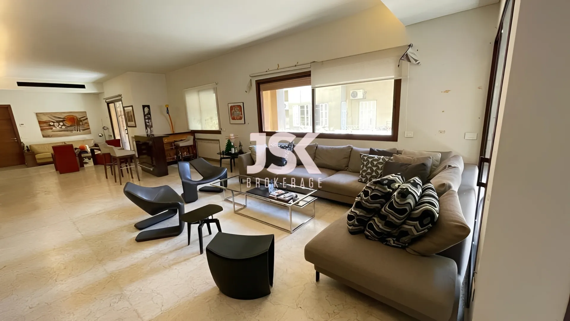 Apartment for Sale in Gemmayzeh, Beirut, Lebanon - 4 bed, 3 bath