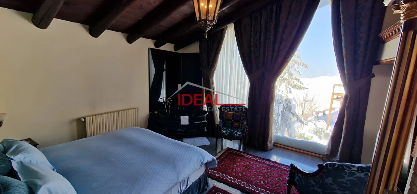 Villa for sale in Faqra