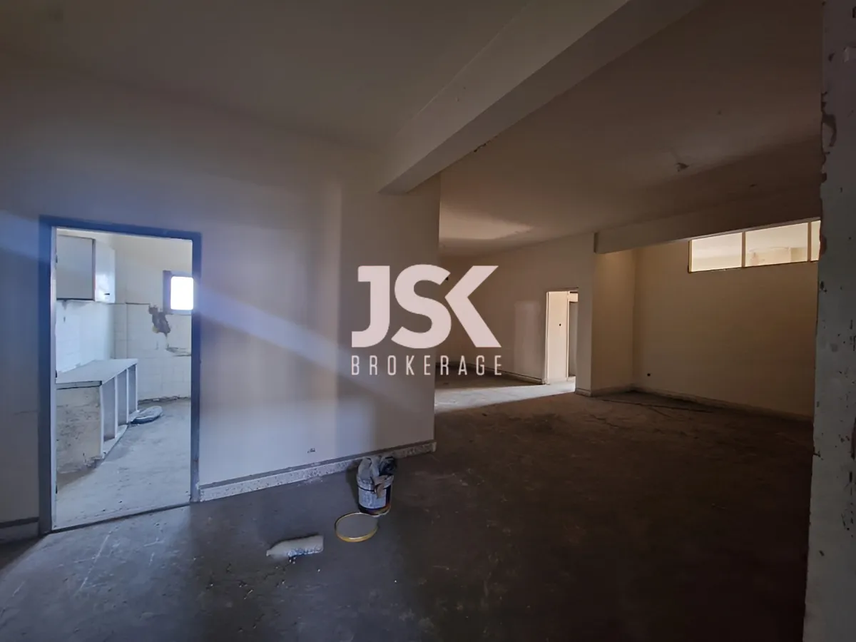 Industrial Unit for Sale in Chekka
