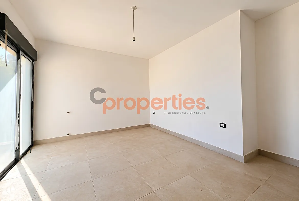 Apartment for Sale in Cornet Chahwan