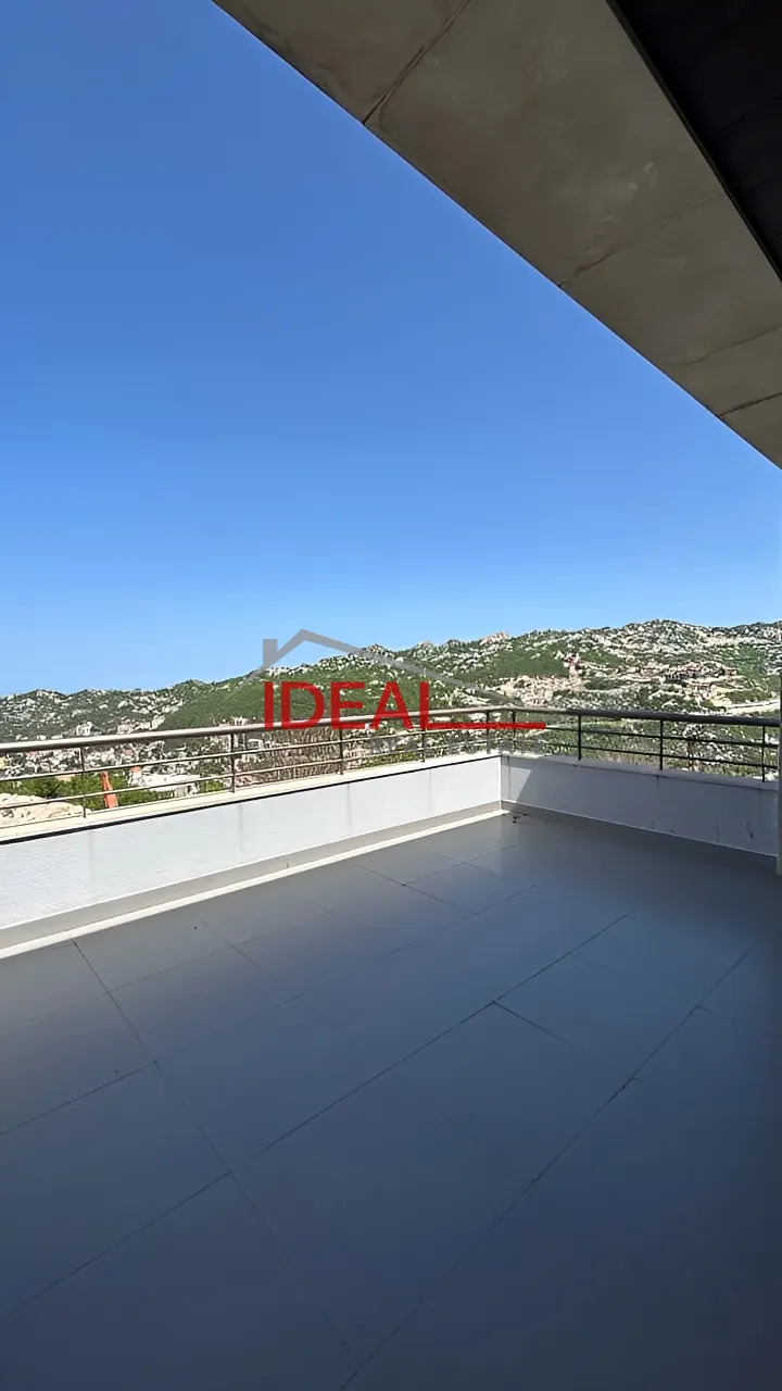 Villa for sale in Faitroun, Lebanon - 4 bed, 7 bath