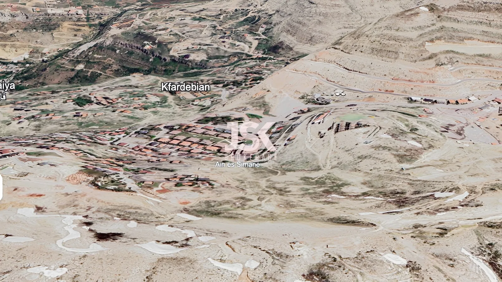 Land for Sale in Ouyoun
