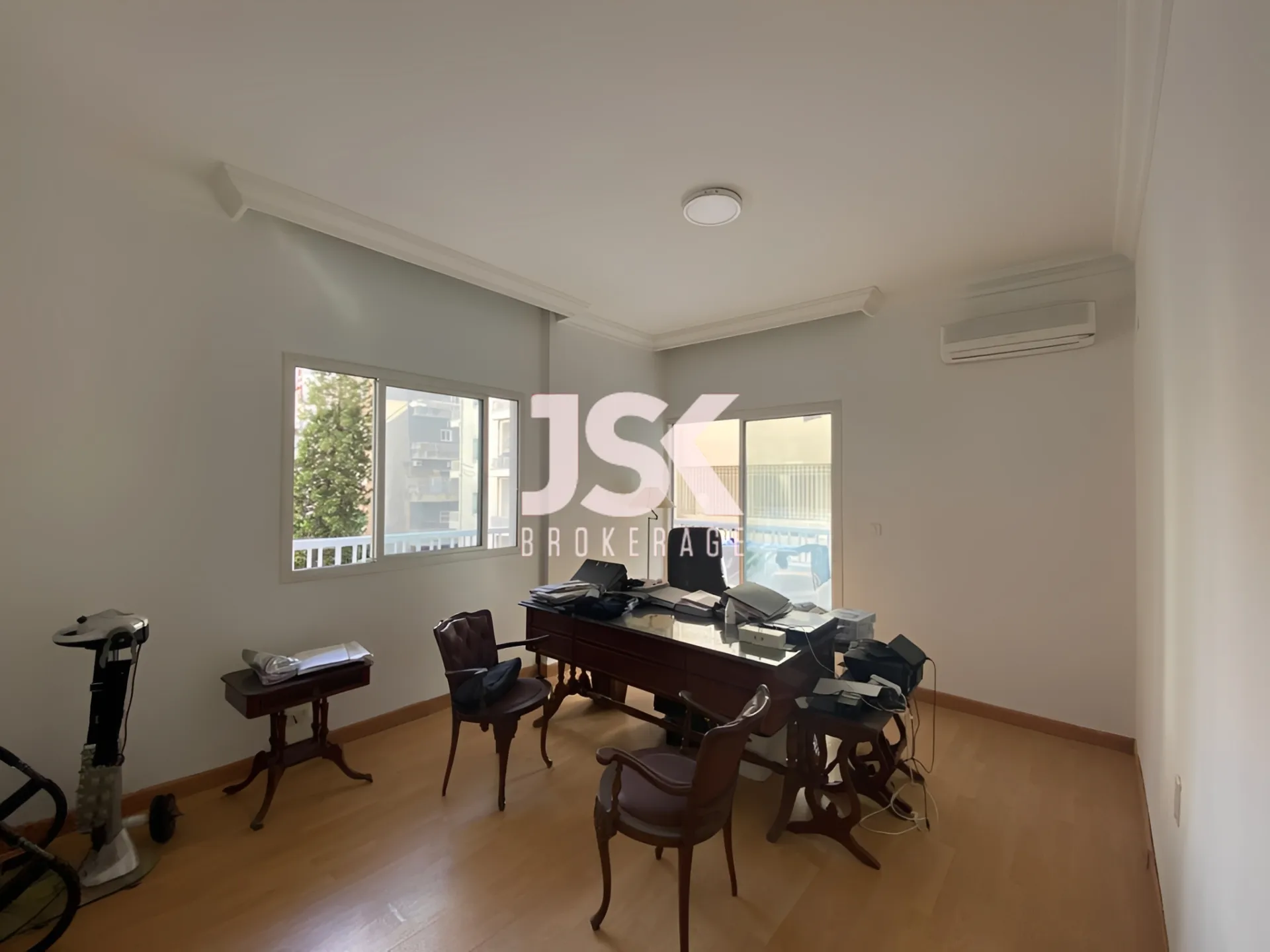 Apartment for Rent in Badaro, Beirut, Lebanon - 4 bed, 4 bath