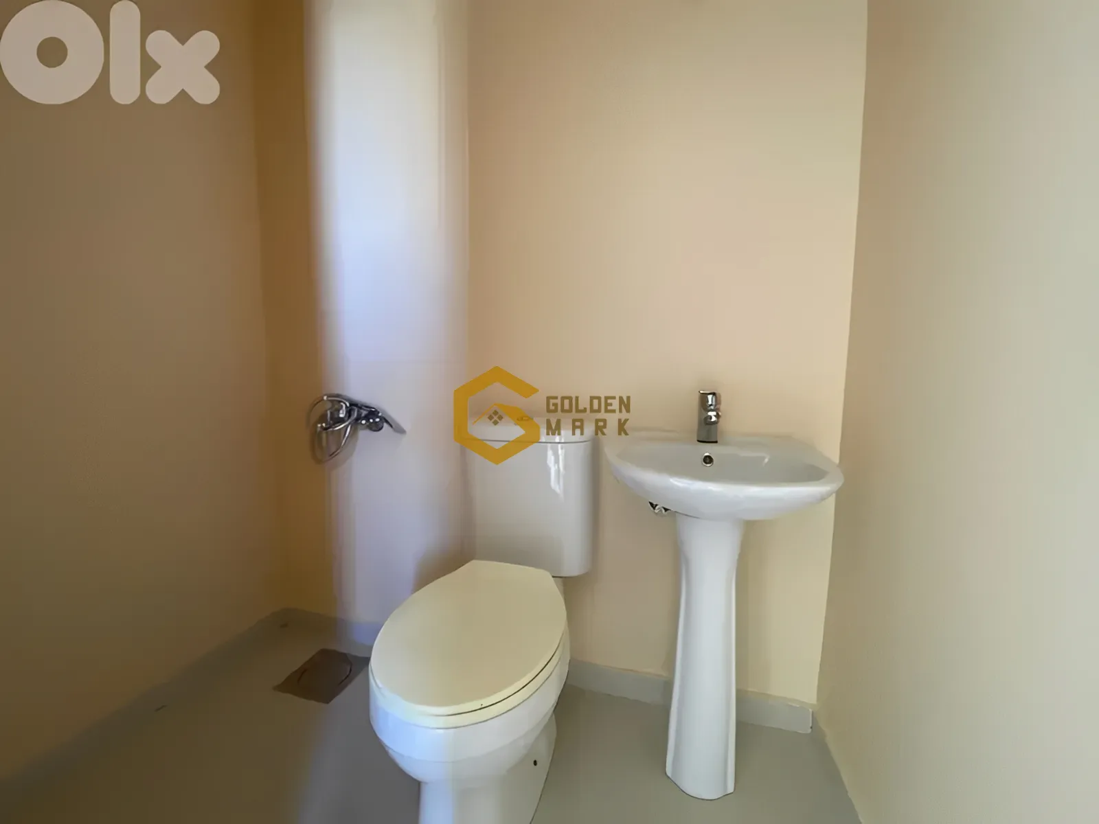 Apartment for Sale in Blat