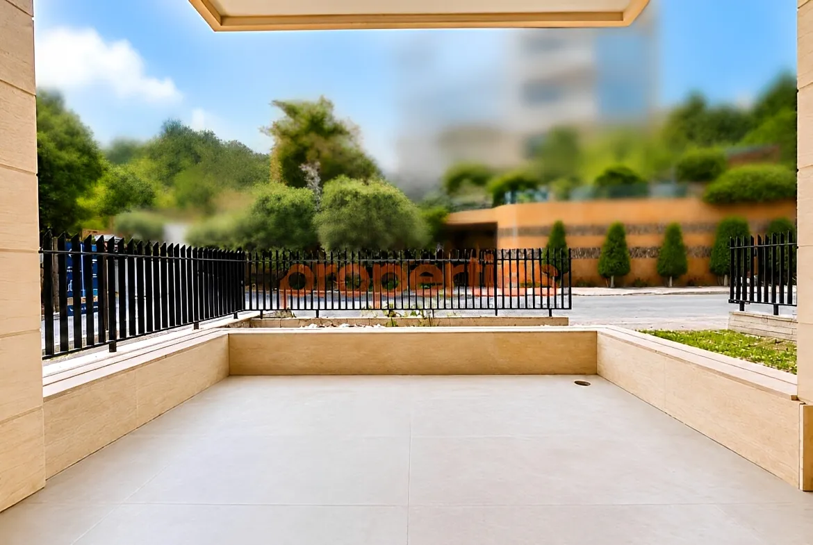 Apartment for Sale in Ballouneh