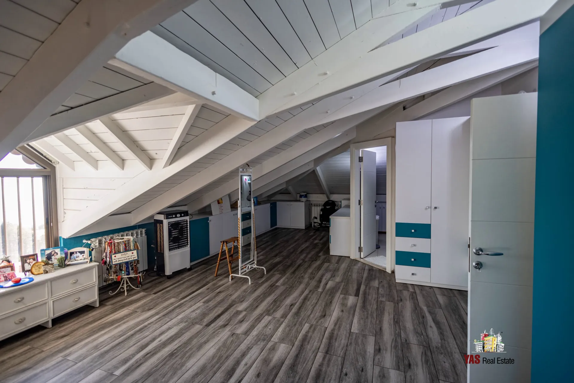 Apartment for Sale in Ballouneh