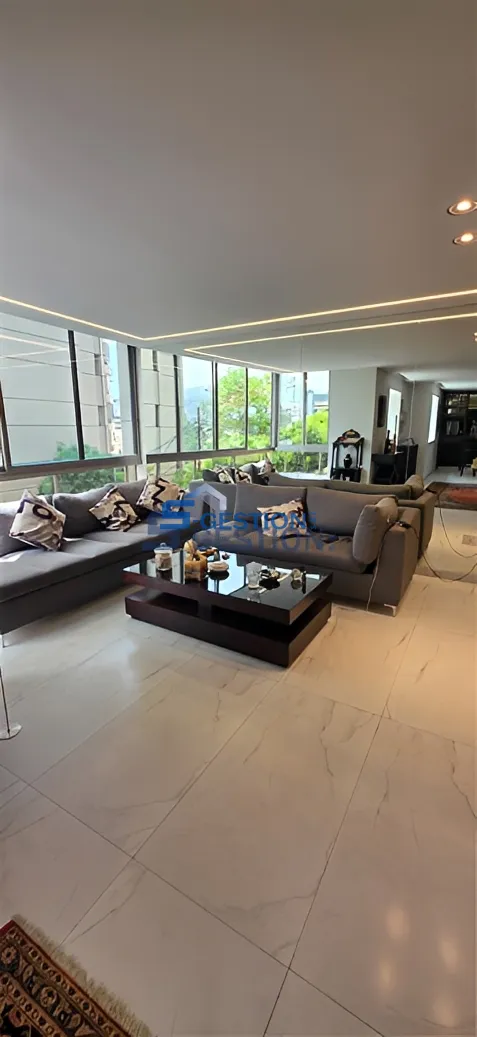 Office for Rent in Achrafieh