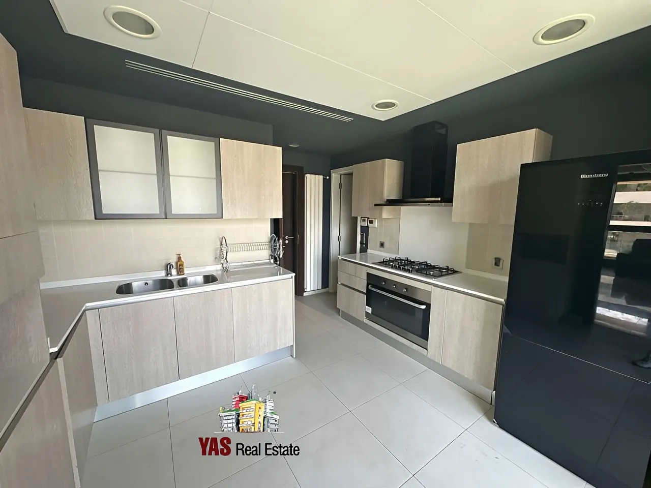 Apartment for Rent in Dbayeh - 3 bed, 4 bath