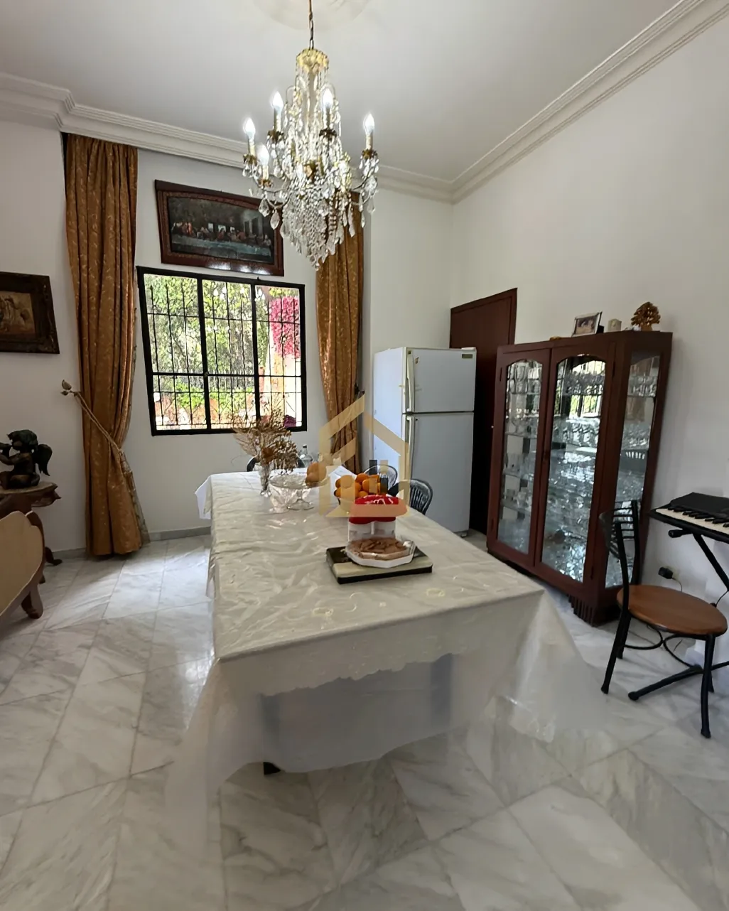 Apartment for sale in Ain El Rihaneh, Lebanon - 4 bed, 4 bath