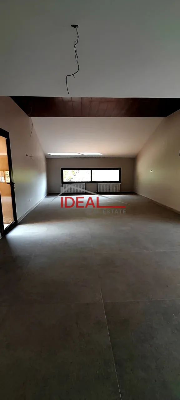 Villa for sale in Kfardebian, Lebanon - 4 bed, 5 bath