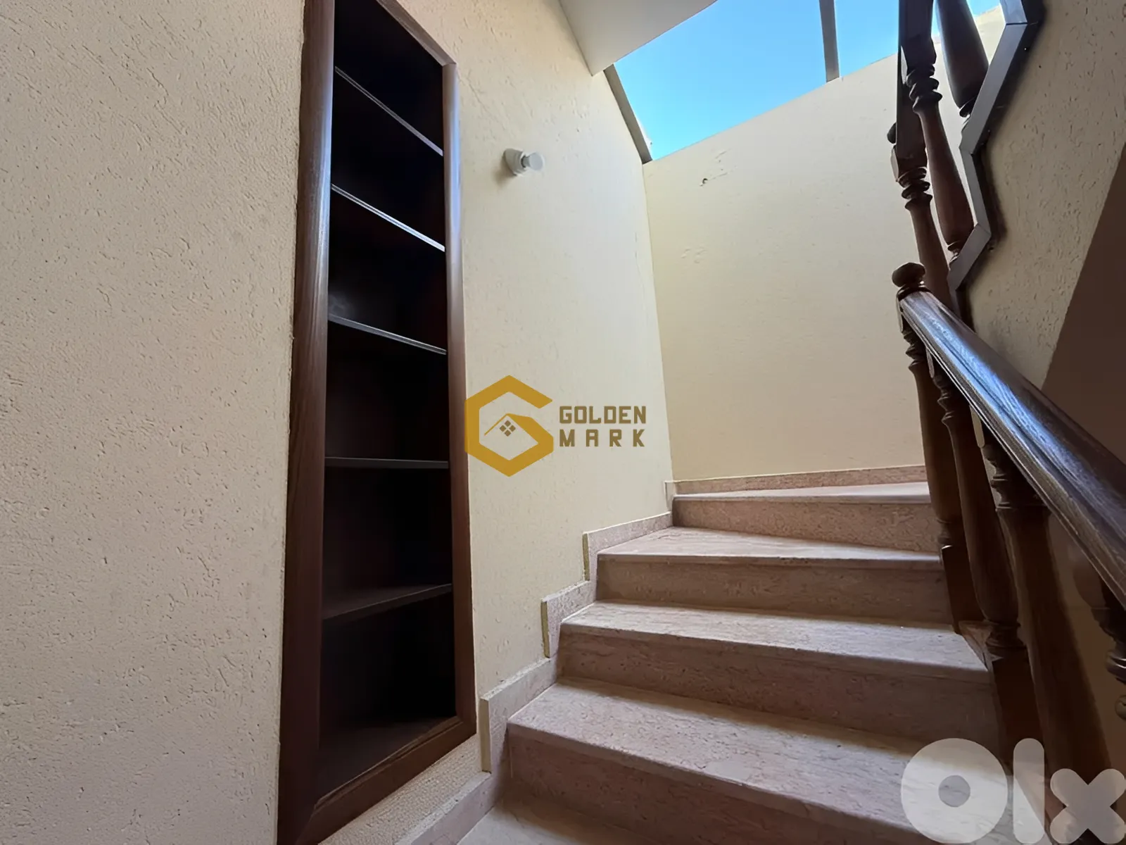Duplex for Sale in Blat - 4 bed, 3 bath