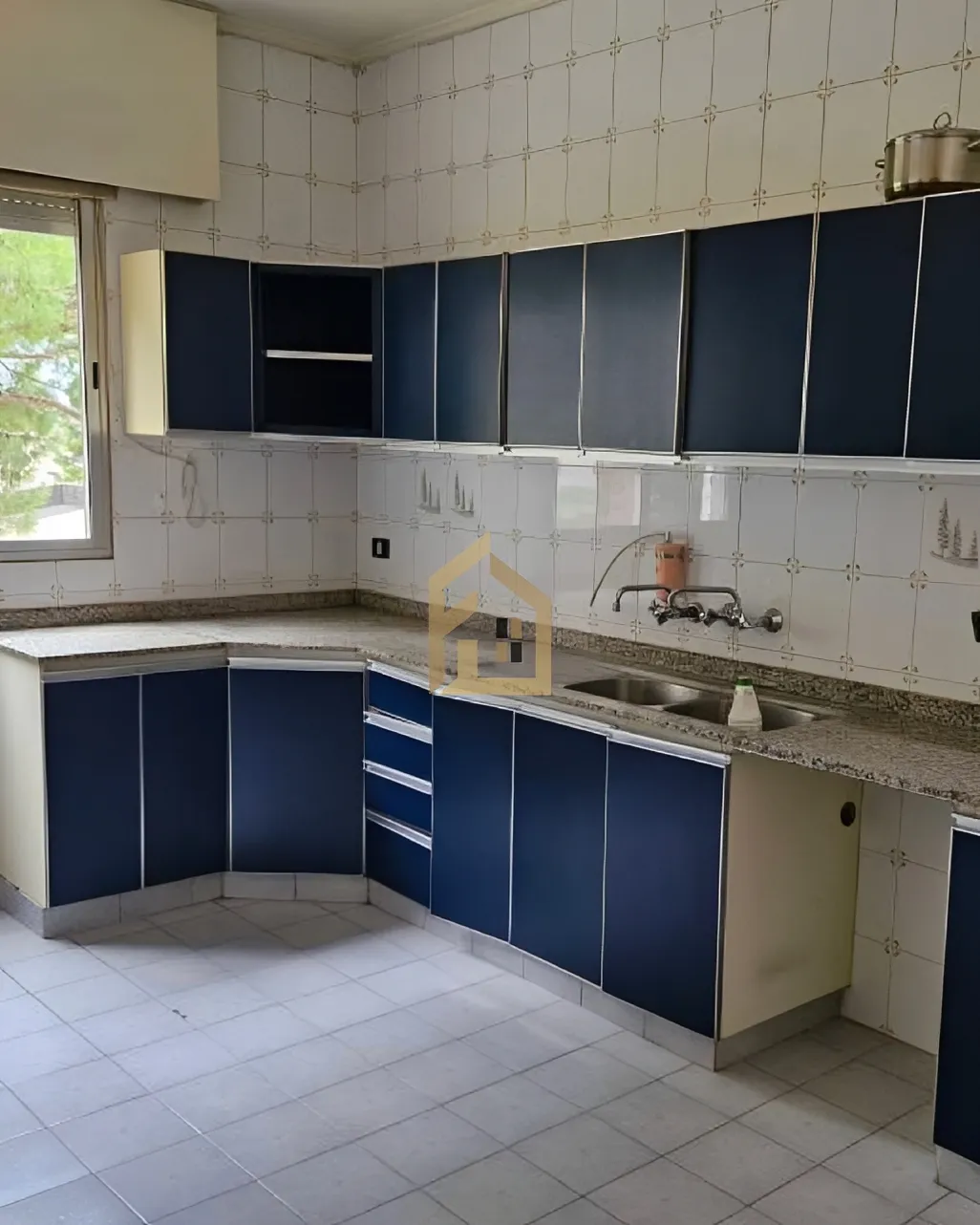 Apartment for rent in Haret Sakher, Lebanon - 3 bed, 4 bath