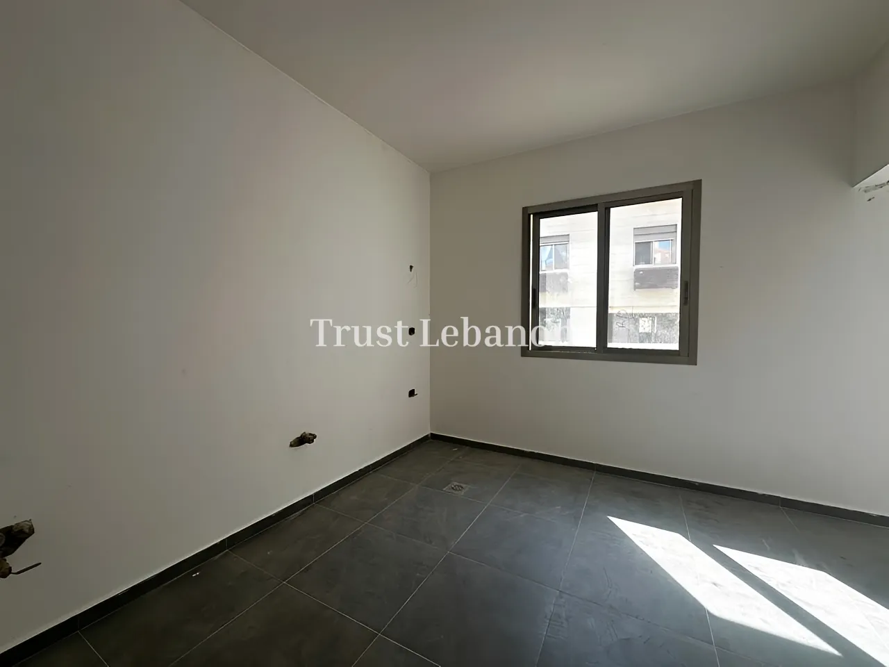 Apartment for sale in Zalqa, Lebanon - 2 bed, 3 bath
