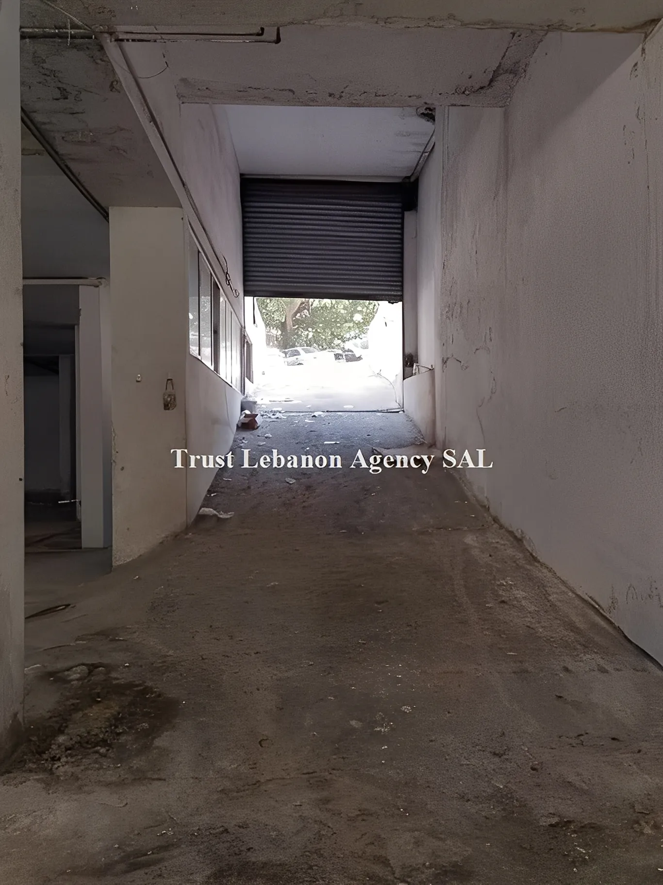 Warehouse for sale in Sabtiyeh