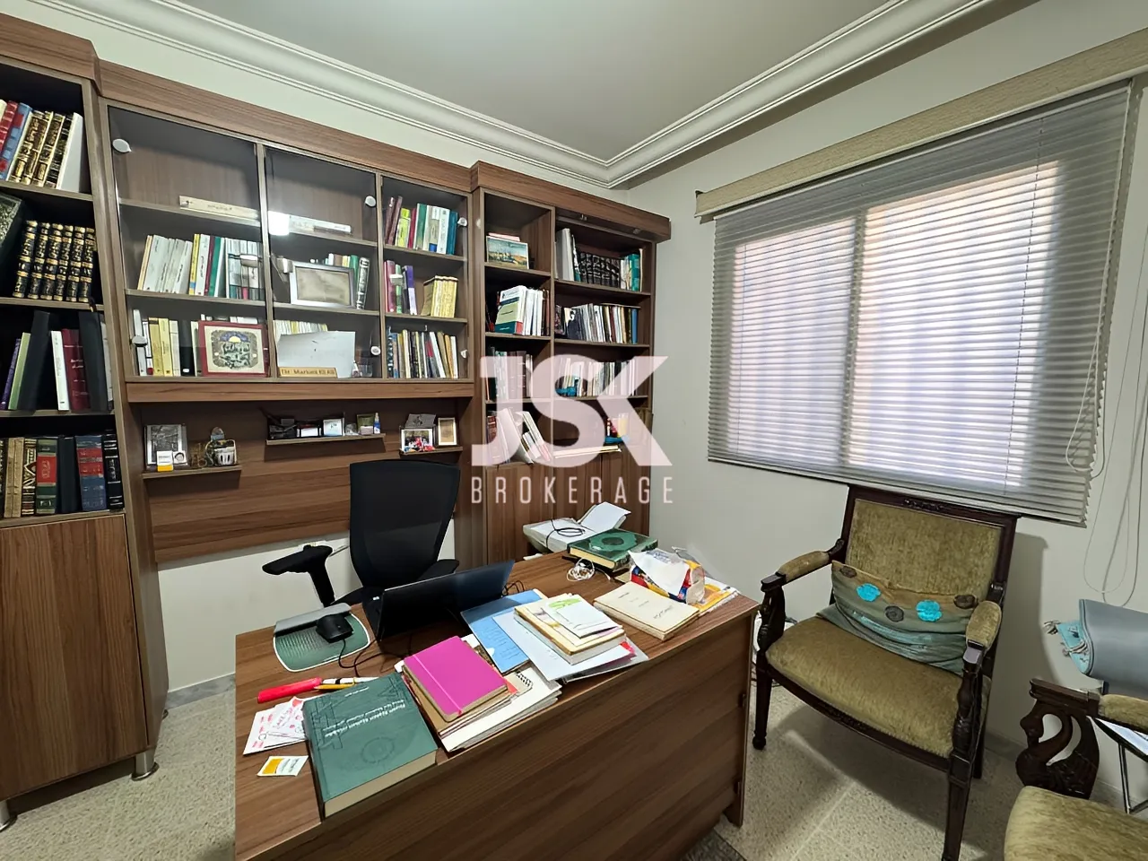Apartment for Sale in Aicha Bakkar