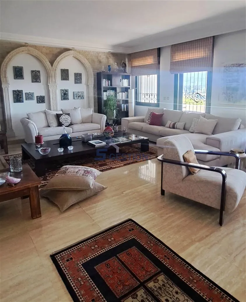 Apartment for Sale in Yarzeh - 4 bed, 5 bath