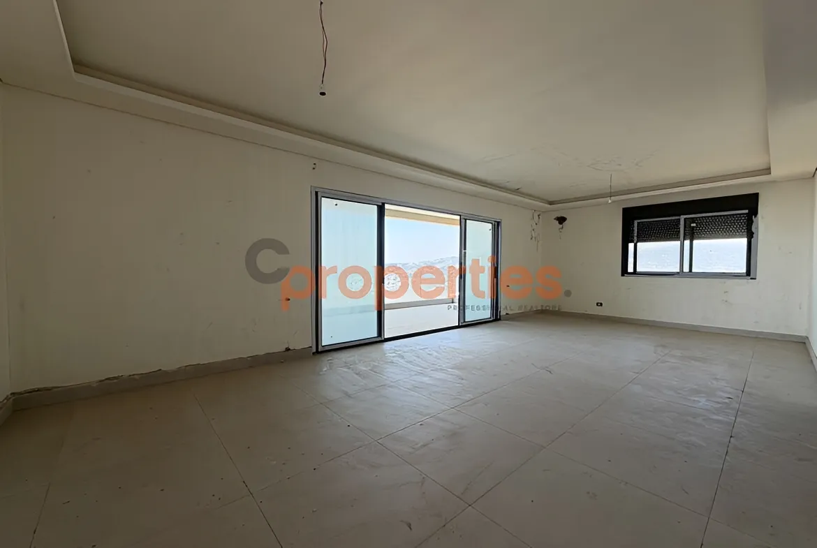 Apartment for Sale in Cornet Chahwan - 5 bed, 5 bath