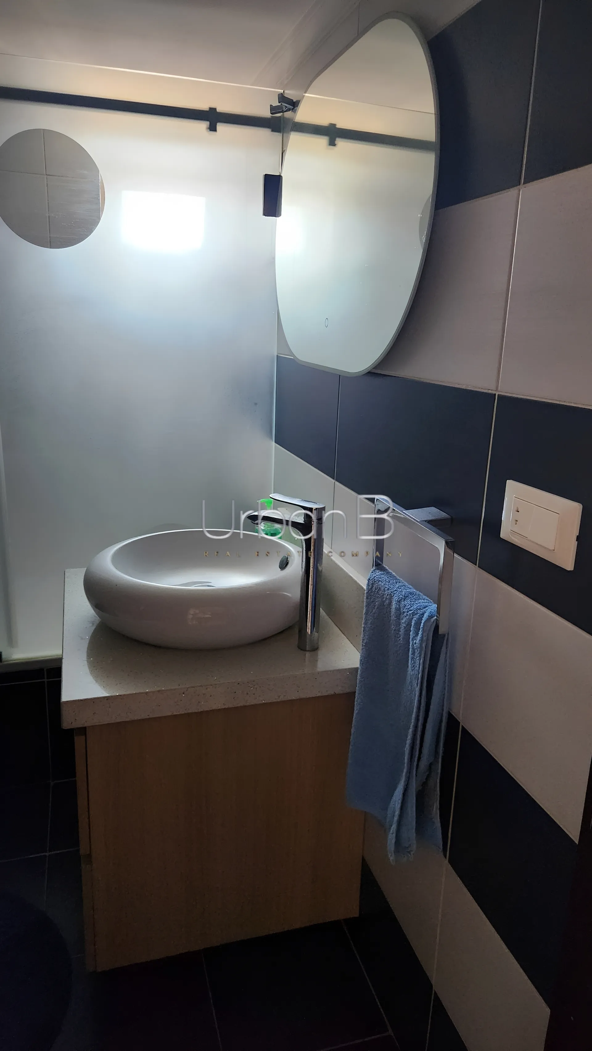Apartment for sale in Zokak el blat, beirut, lebanon