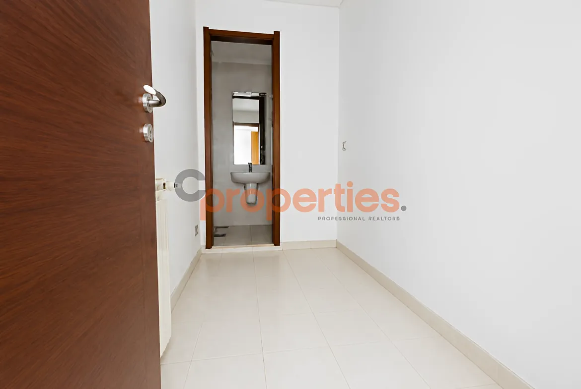 Apartment for Sale in Saifi Village