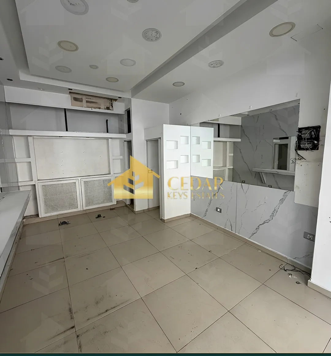 Shop for Rent in Achrafieh