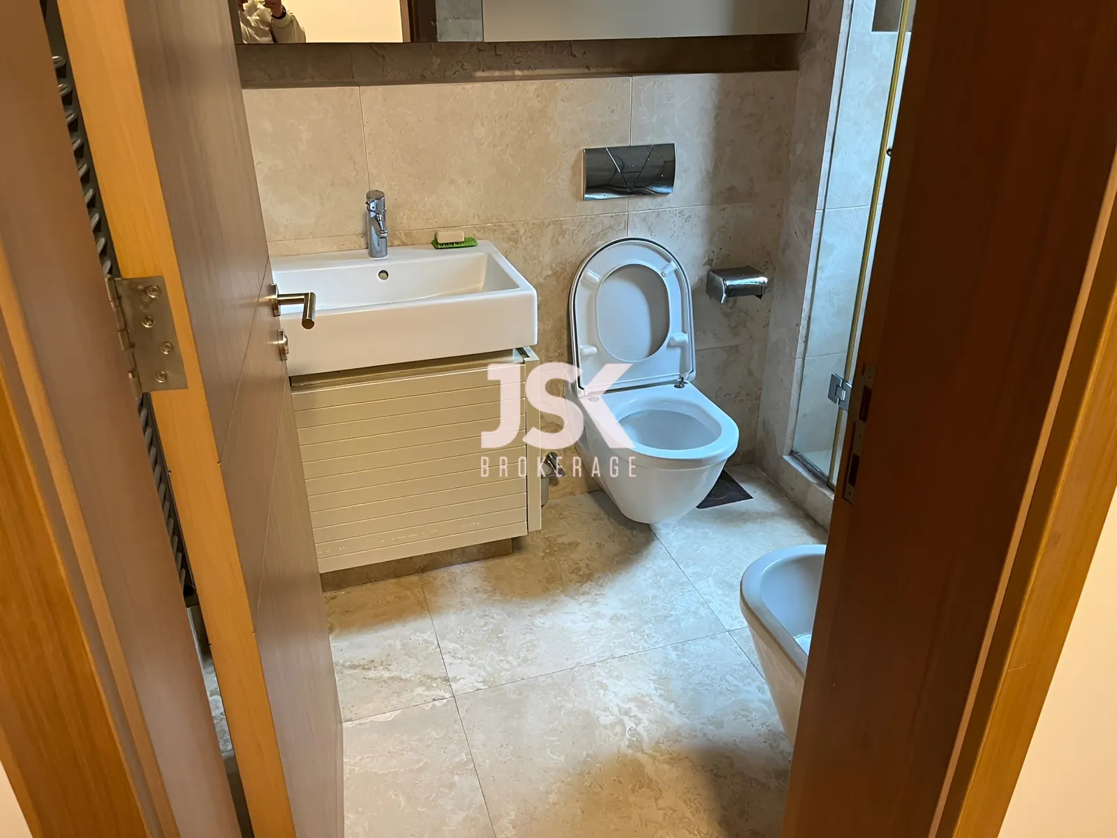 Apartment for Rent in Ras