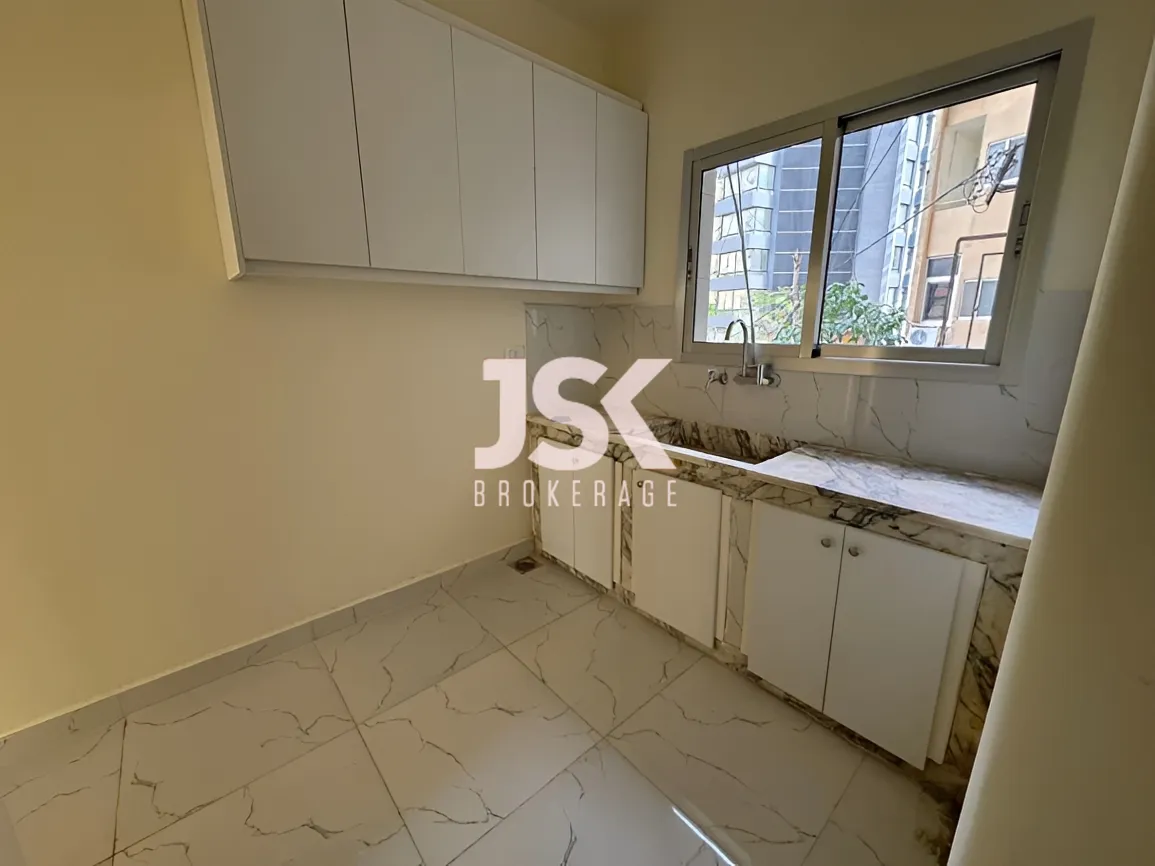 Apartment for sale in Ras Beirut, Beirut, Lebanon - 2 bed, 2 bath