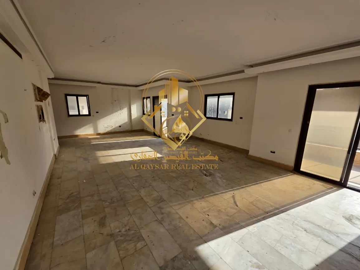 Apartment for sale in Ras Al Naba'a, Beirut, Lebanon