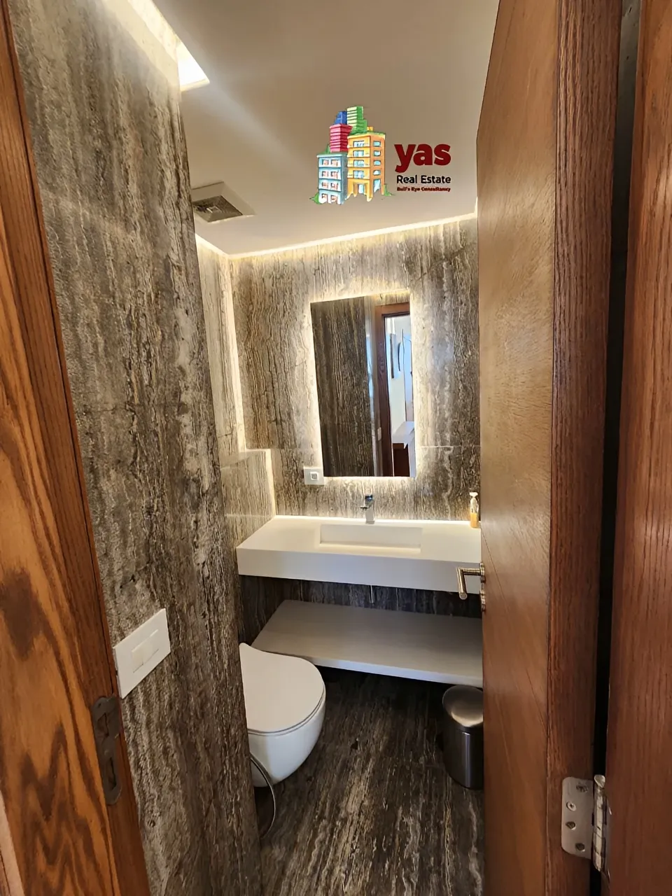 Apartment for Sale in Achrafieh - 2 bed, 3 bath