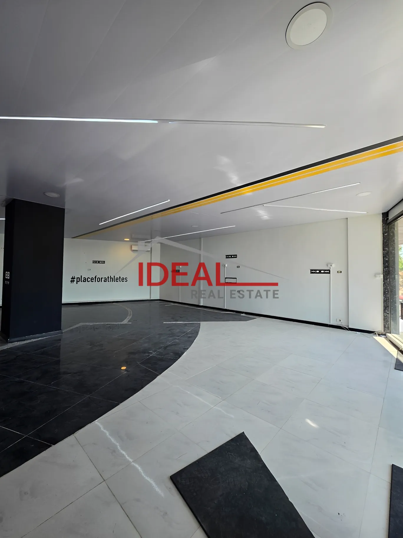 Shop for rent in Hazmieh, Lebanon