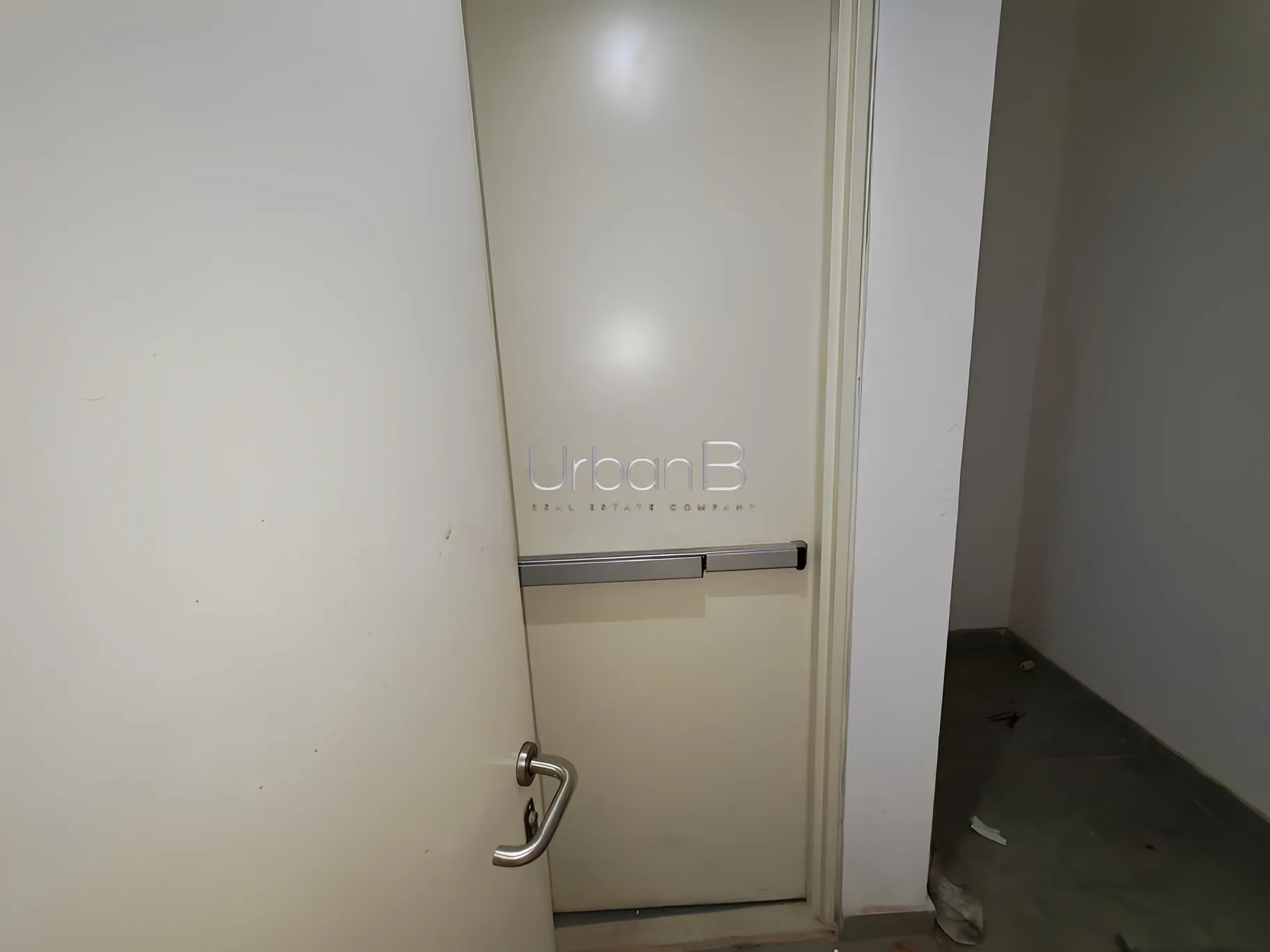 Apartment for Sale in Achrafieh, Beirut, Lebanon - 3 bed, 4 bath